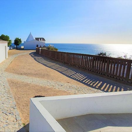 Lovelystay - The Algarvean Oasis Armacao de Pera Bagian luar foto