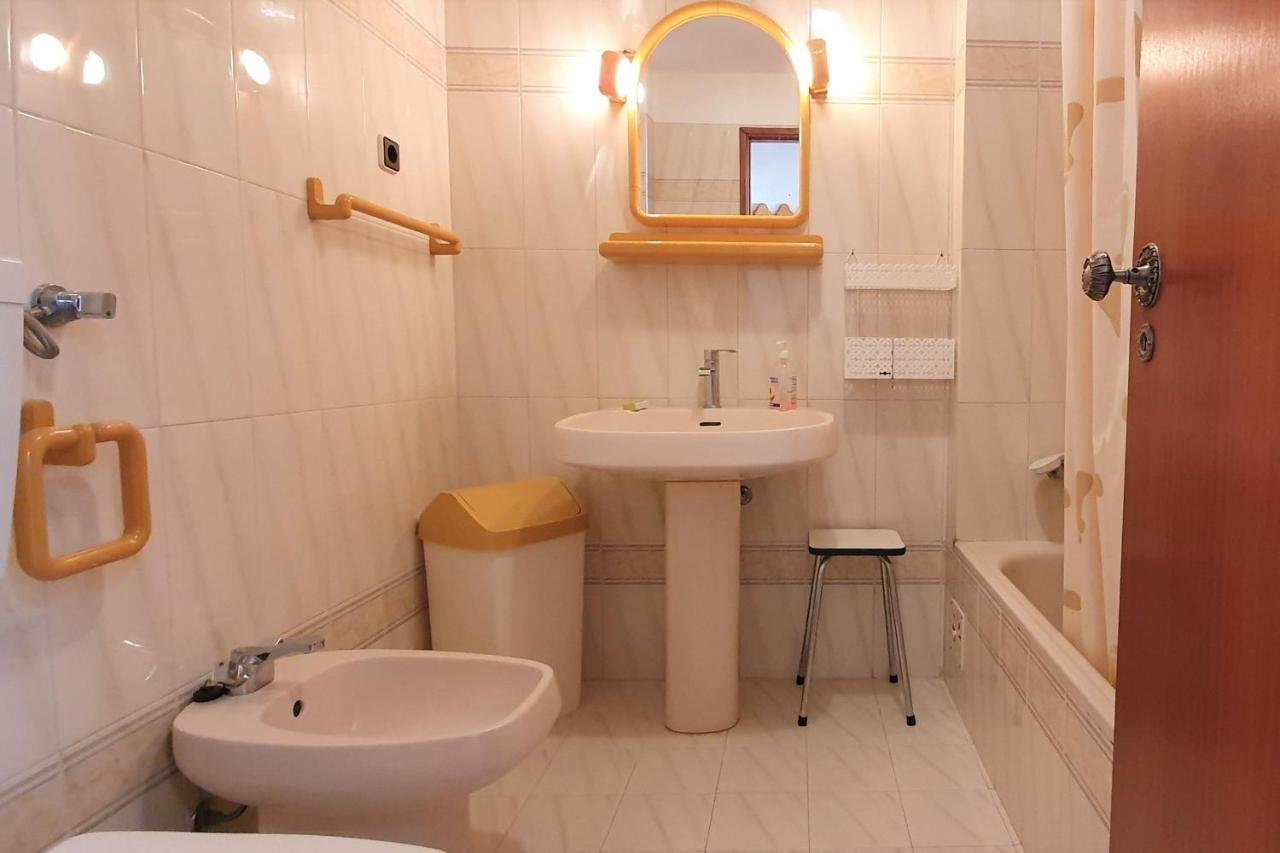 Lovelystay - The Algarvean Oasis Armacao de Pera Bagian luar foto