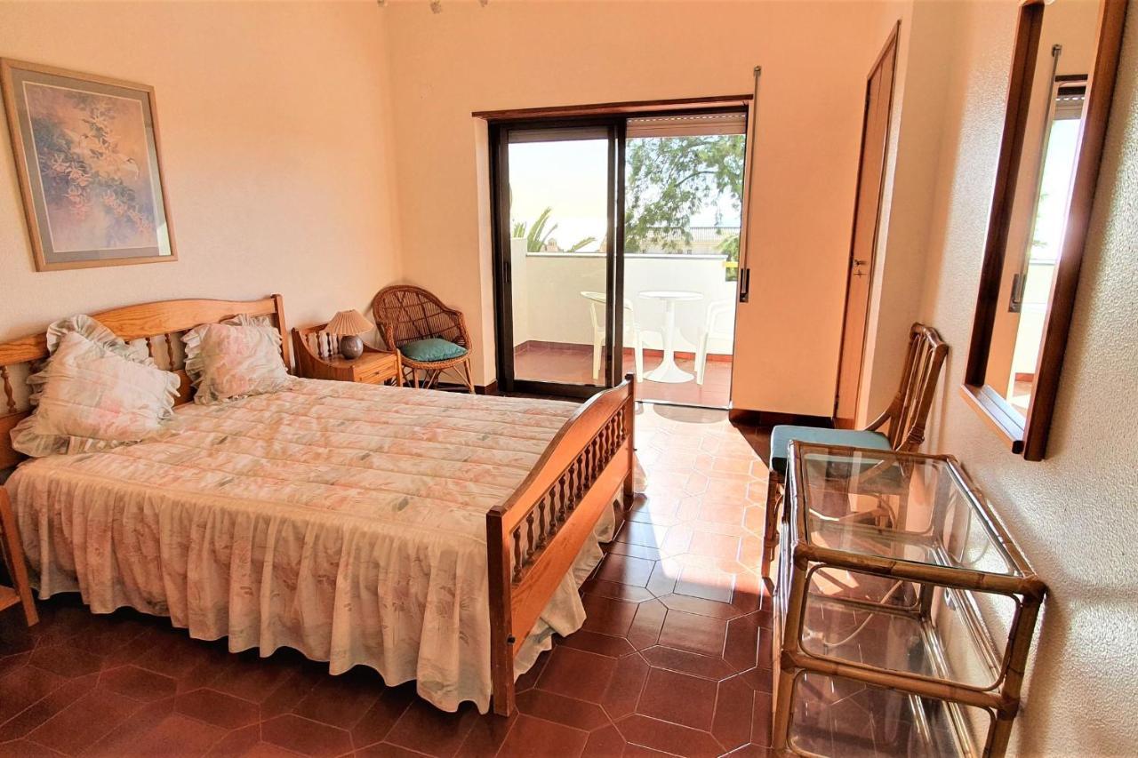 Lovelystay - The Algarvean Oasis Armacao de Pera Bagian luar foto