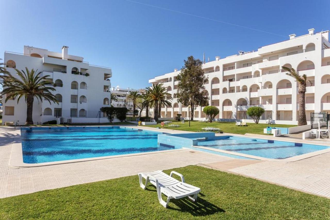 Lovelystay - The Algarvean Oasis Armacao de Pera Bagian luar foto