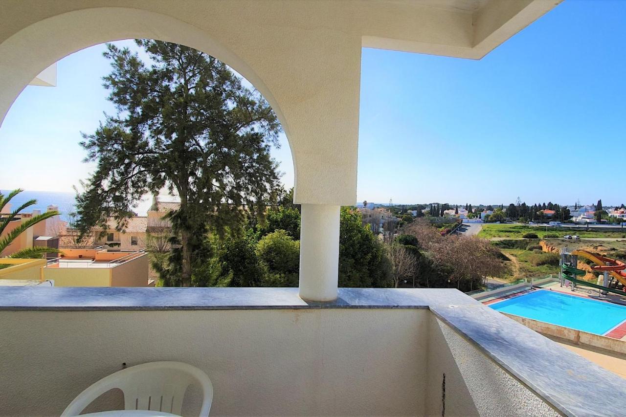 Lovelystay - The Algarvean Oasis Armacao de Pera Bagian luar foto